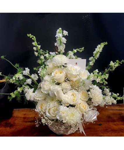 XXL White Rose Basket Floral Design