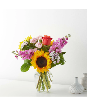 Yellow Brick Road V5494s Bouquet