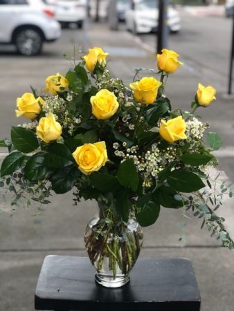 Yellow Roses One Dozen Yellow Roses