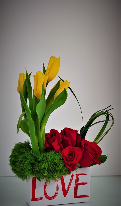 Yellow Sunshine Love You Bouquet Love Arrangement