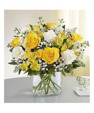 Yellow & White Delight Bouquet 