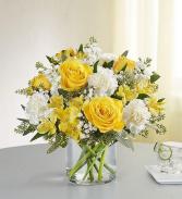Yellow & White Delight vasing