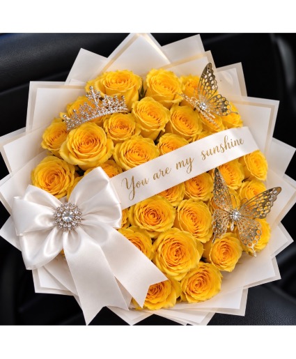 You are my sunshine bouquet  Birthday, Anniversary, Romantic Love, Just Because, Congratulations,  & Special Celebrations. 