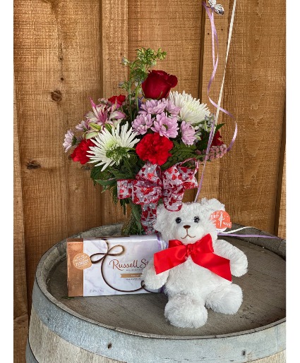 You got me all mixed up. Mixed Valentines Arangement