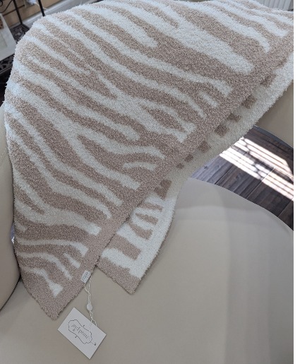 Zebra throw blanket  Giftware 