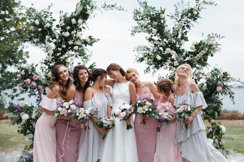 Bridesmaids' bouquets