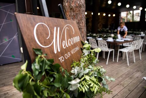 Entryway or welcome table arrangement
